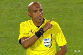 开云app -亚冠倒计时，萨克拉门托国王赛前单刀错失，细节引发关注，话题不断，临场指挥获称赞(萨克拉门托国王)