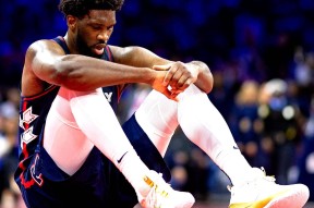 开云平台登录入口 -哈登加盟火箭第一场比赛