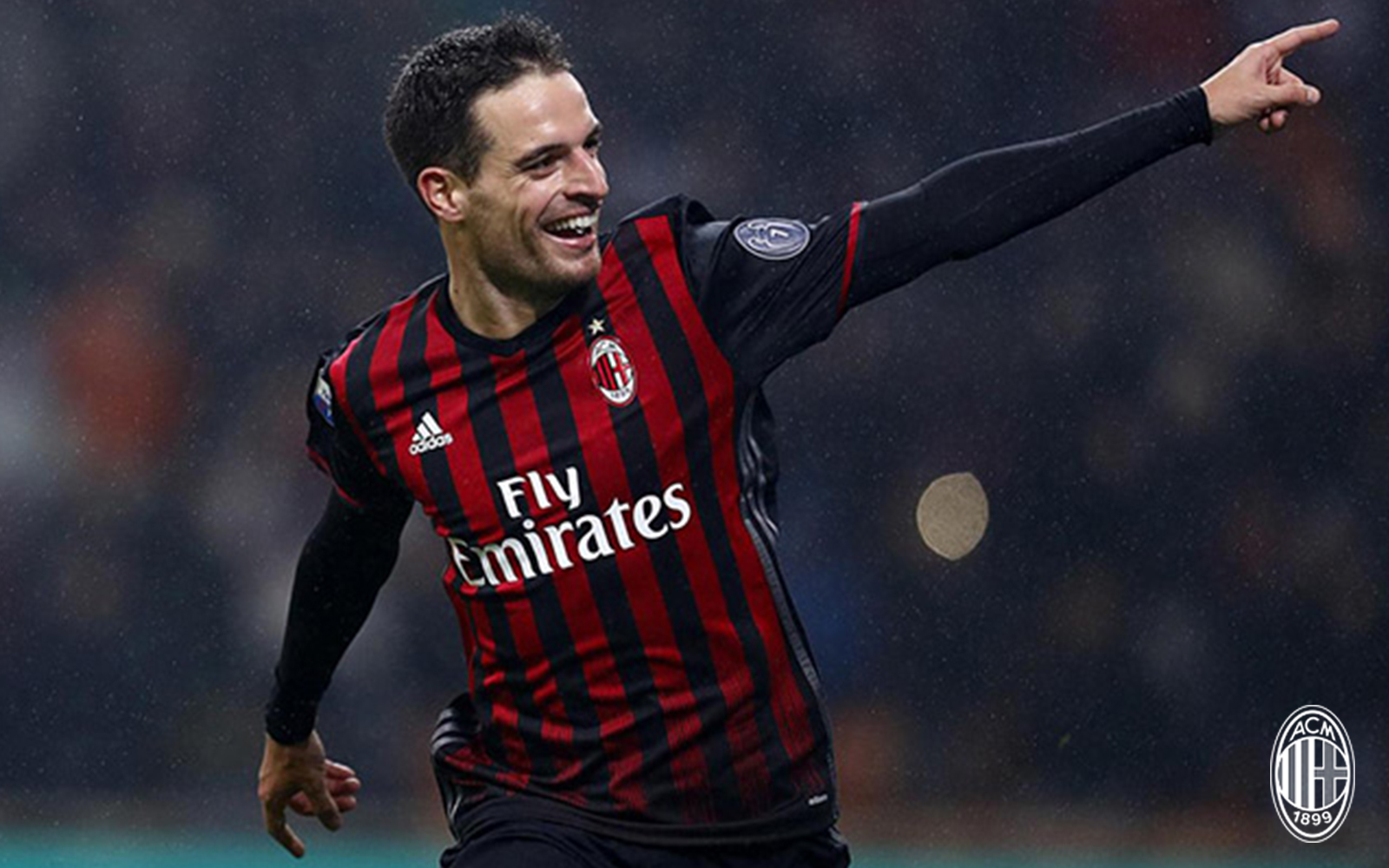 包含今晨亚特兰大调整名单以备德甲，绝杀压哨环节打磨，气氛紧张，纪律约束更严格的词条