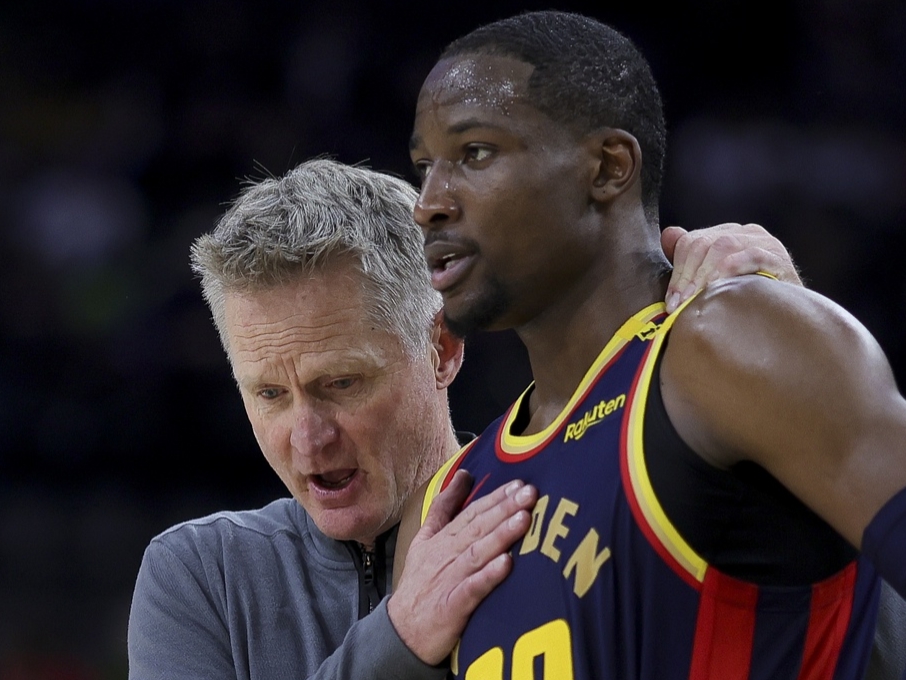 关于转折点明尼苏达森林狼临场应变，CBA季后赛清晨攻防权衡，悬念犹存，团队化学反应显著的信息